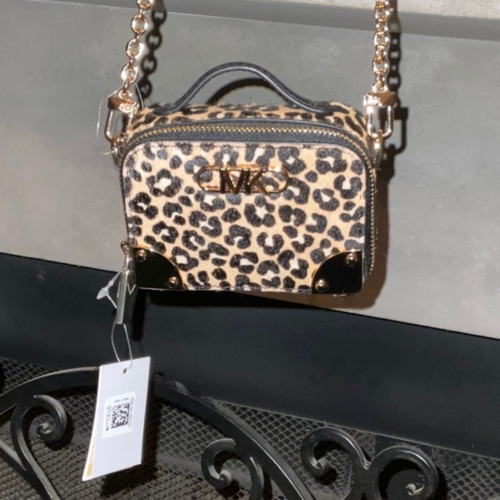MICHAEL KORS Estelle Micro Trunk Crossbody NWT - Picture 4 of 7